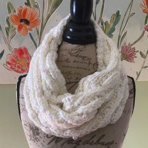 Ann Taylor Scarf